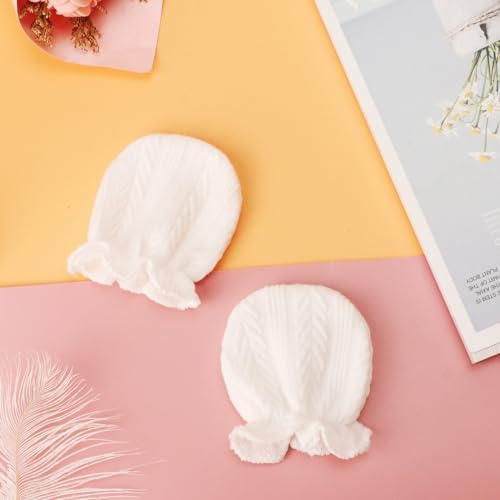 Soft Hypoallergenic Newborn Mittens