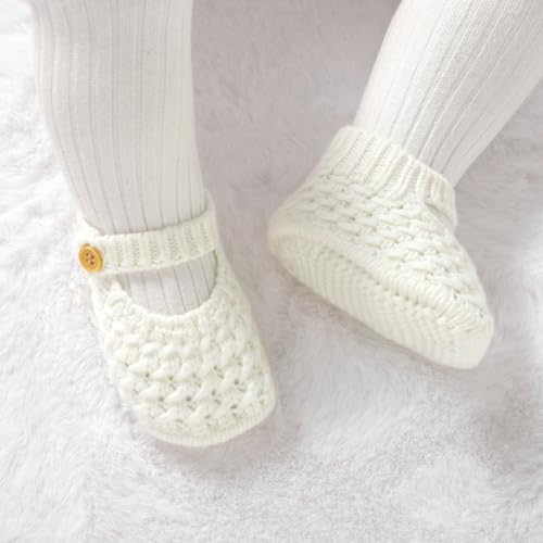 Soft and warm baby booties for walking