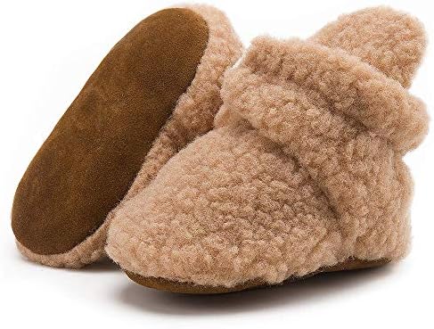 Flair-Infused Non-Slip Baby Booties for Newborns