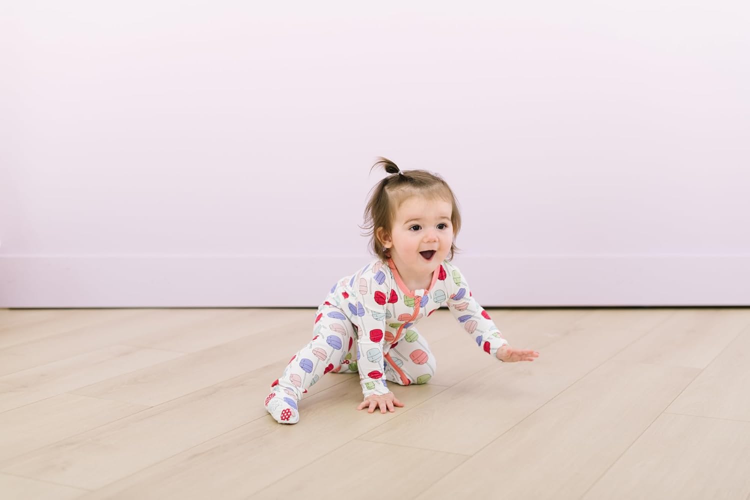 KicKee Print Footie with Zipper