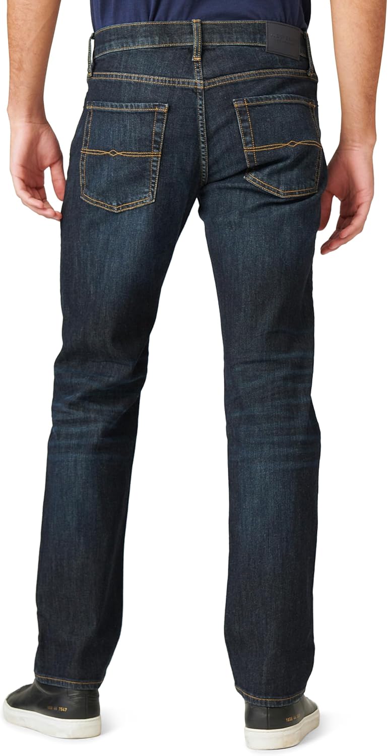 Comfortable Timeless 221 Straight Jean