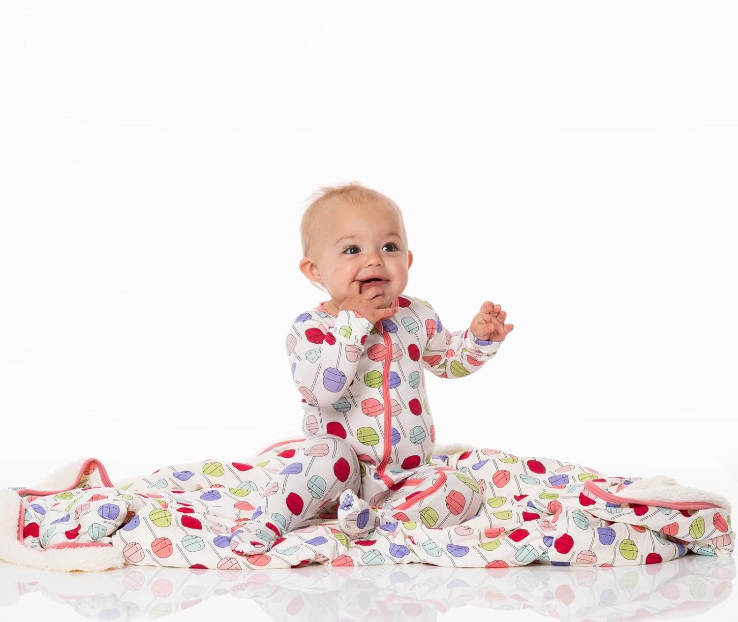 KicKee Print Footie with Zipper