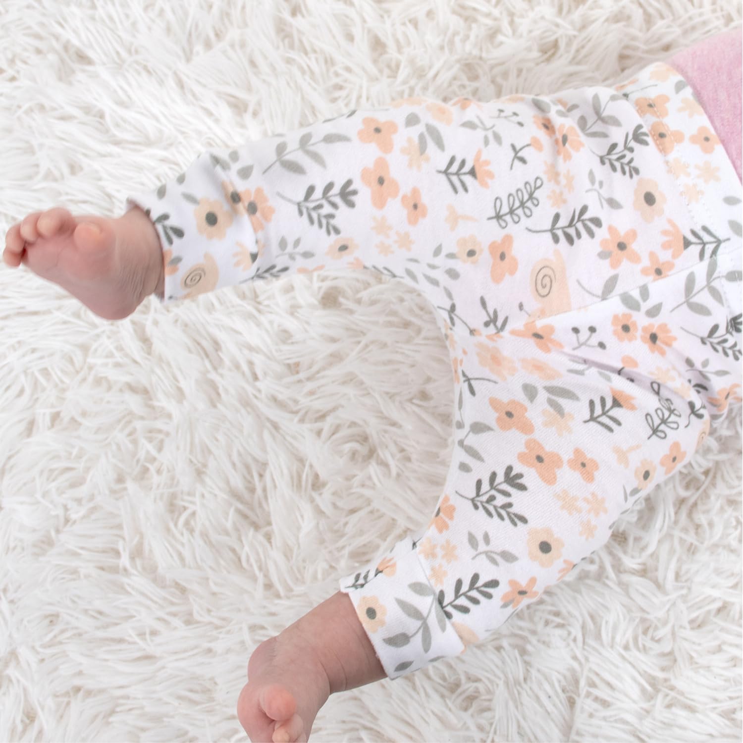 The Peanutshell 5-Piece Baby Pants Set