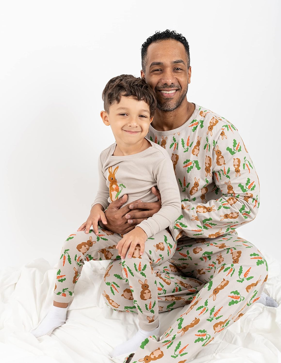 Leveret Kids Pajamas Boys Girls Christmas Prints 2-Piece Pajama Set
