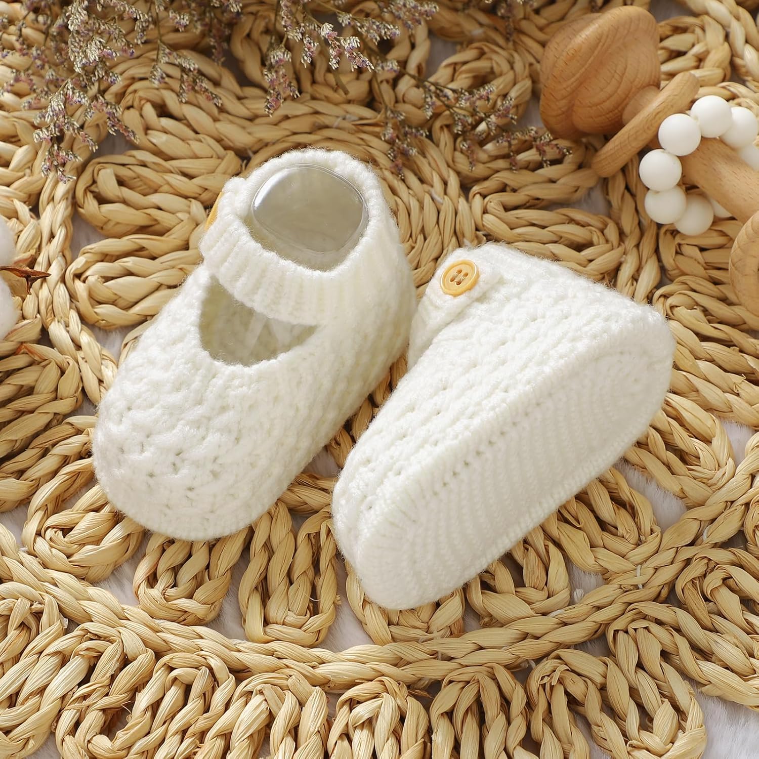 Soft and warm baby booties for walking