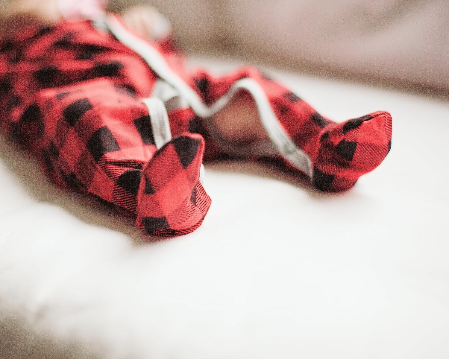 Snugabye Infant Buffalo Plaid Footed Sleeper